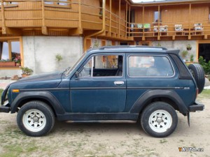 lada_niva_1_7i_4.jpg